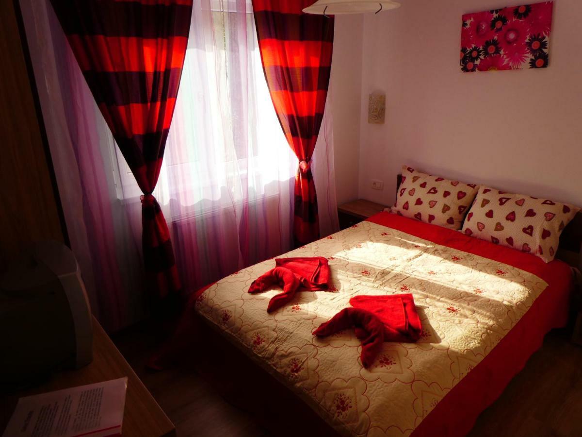 Hotel Casa Trache Călimăneşti Zewnętrze zdjęcie